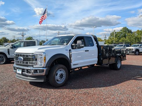 New 2026 Ford F450 XL image 4