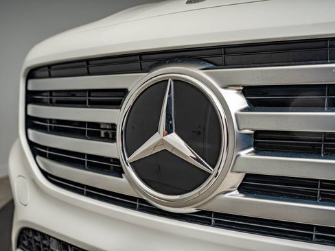 Certified 2026 Mercedes-Benz GLB 250 4MATIC image 12