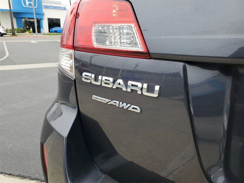 Used 2013 Subaru Outback 3.6R Limited image 9