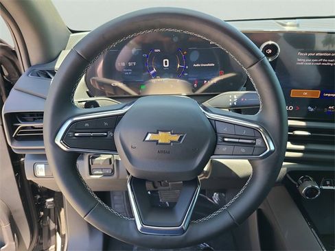 New 2026 Chevrolet Silverado EV LT image 25