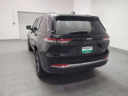 Used 2023 Jeep Grand Cherokee 4WD 4xe image 6