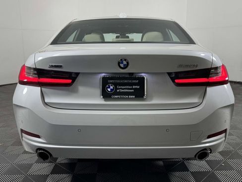 Used 2023 BMW 330i xDrive Sedan w/ Premium Package AWD/4WD image 9