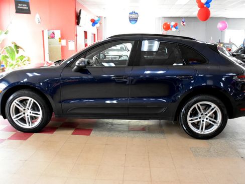 Used 2019 Porsche Macan image 12