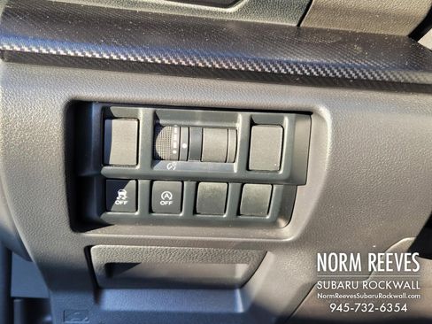 Used 2023 Subaru Crosstrek 2.0i Premium image 26