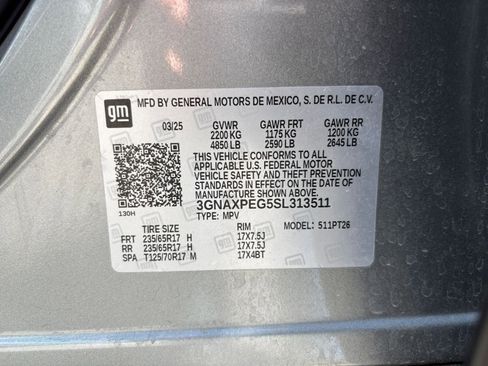 Used 2025 Chevrolet Equinox LT AWD/4WD image 30