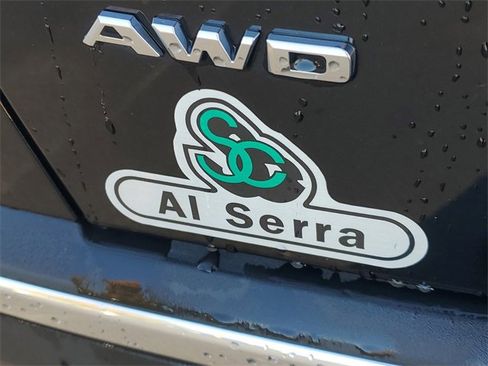 Certified 2023 Cadillac XT5 Luxury w/ LPO, Floor Liner Package image 8