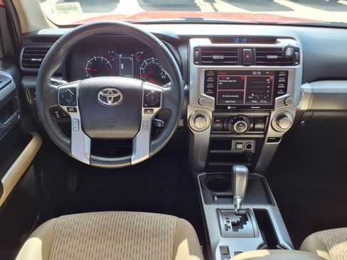 Used 2022 Toyota 4Runner SR5 RWD image 12