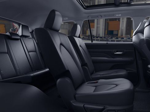 New 2026 Toyota Grand Highlander XLE image 21