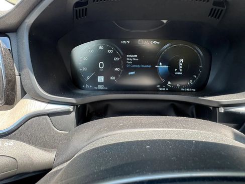Used 2018 Volvo XC60 T8 Inscription w/ Advanced Package AWD/4WD image 31