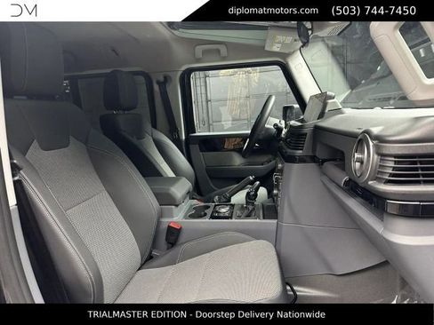 Used 2024 INEOS Grenadier AWD/4WD image 19