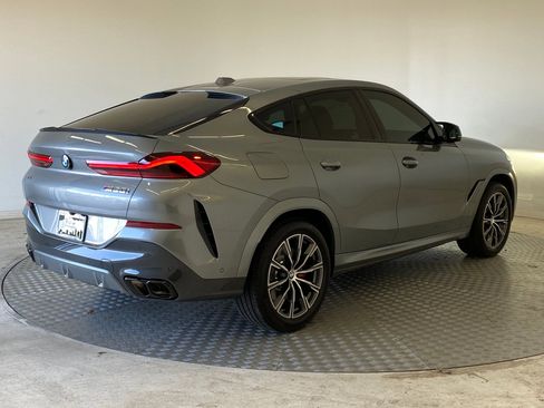 Certified 2025 BMW X6 M60i w/ Dynamic Handling Package image 9
