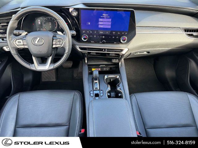 Used 2024 Lexus RX 350 Premium w/ Accessory Package (Z1) AWD/4WD image 18