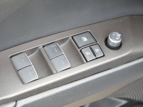 Used 2024 Toyota Camry XSE FWD image 33
