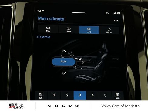 Certified 2025 Volvo XC60 B5 Core w/ Climate Package image 17