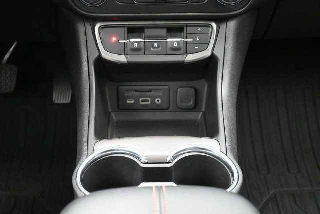 Used 2022 GMC Terrain AT4 w/ Infotainment Package II AWD/4WD image 22