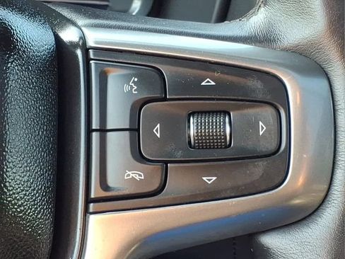 Used 2023 Chevrolet Suburban Premier w/ Advanced Technology Package AWD/4WD image 27