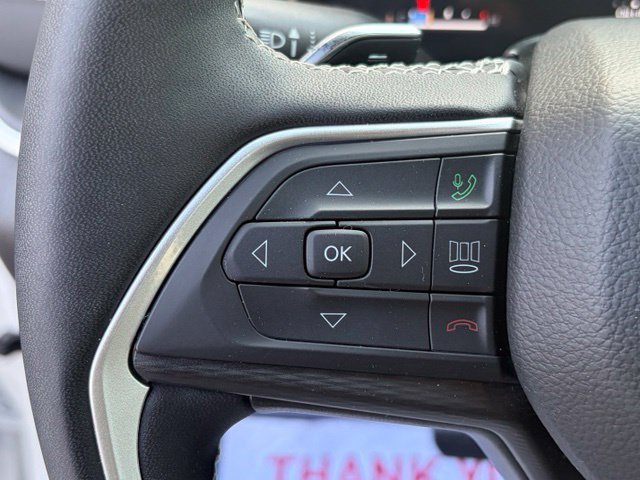 Used 2024 Jeep Grand Cherokee Altitude AWD/4WD image 17