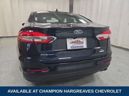 Used 2020 Ford Fusion SE image 40
