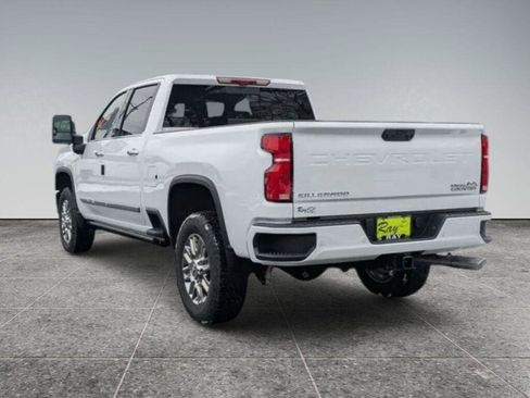 New 2026 Chevrolet Silverado 3500 High Country w/ High Country Premium Package AWD/4WD image 8