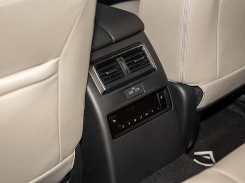 New 2026 MAZDA CX-90 3.3 Turbo w/ Preferred Package image 14