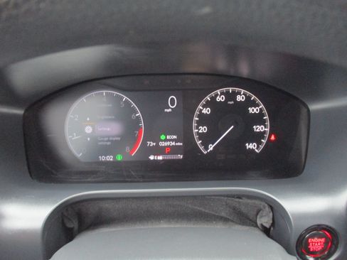 Certified 2024 Honda HR-V LX image 17