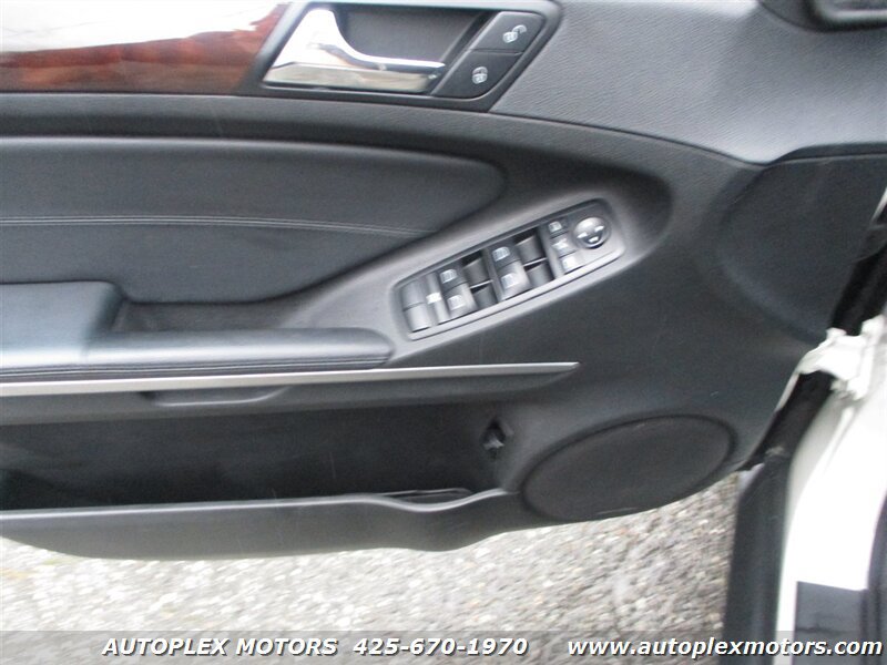 Used 2011 Mercedes-Benz ML 350 BlueTEC 4MATIC image 25