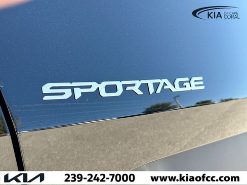 New 2026 Kia Sportage EX FWD image 11