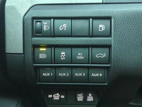 New 2025 Toyota Tacoma 4x4 Double Cab Hybrid image 23