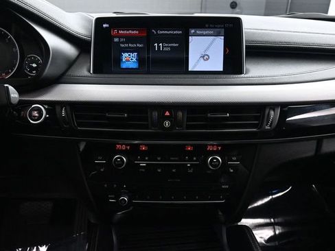 Used 2019 BMW X6 xDrive35i w/ M Sport Package image 29