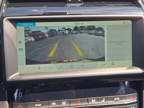 Used 2020 Jaguar F-PACE Prestige AWD/4WD image 31
