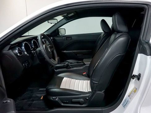 Used 2007 Ford Mustang GT image 8