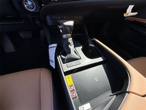 New 2025 Lexus ES 350 w/ Premium Package image 21