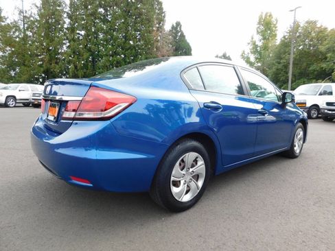 Used 2013 Honda Civic LX image 2
