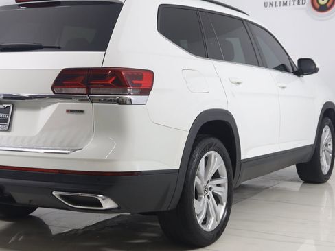 Used 2022 Volkswagen Atlas SE image 44