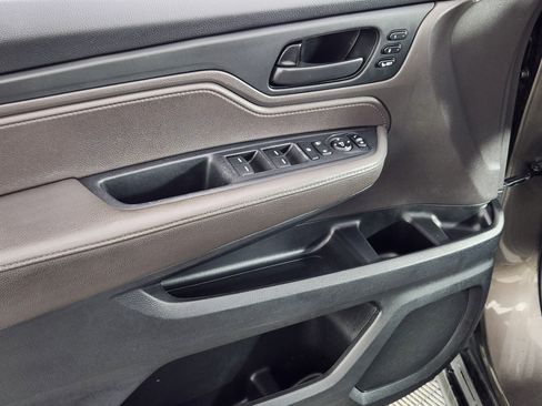 Used 2019 Honda Odyssey EX-L image 17