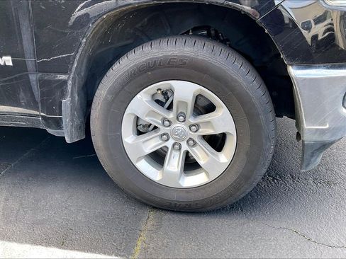 Used 2024 RAM 1500 Laramie image 2