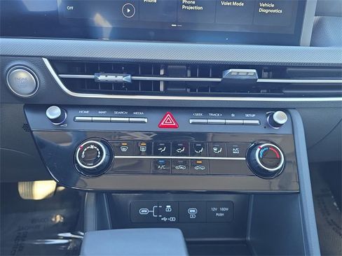 Certified 2025 Hyundai Sonata SE image 18