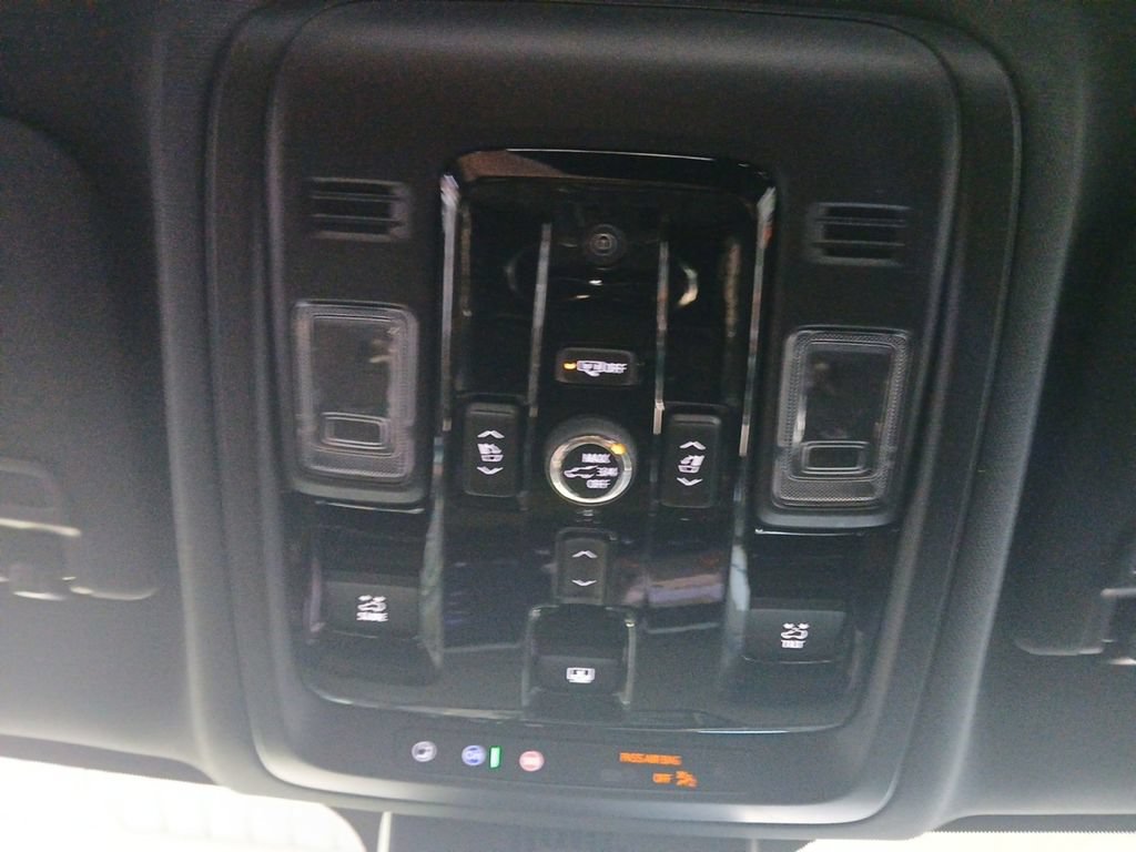 New 2026 Chevrolet Tahoe High Country w/ Sun And Tow Package RWD image 22