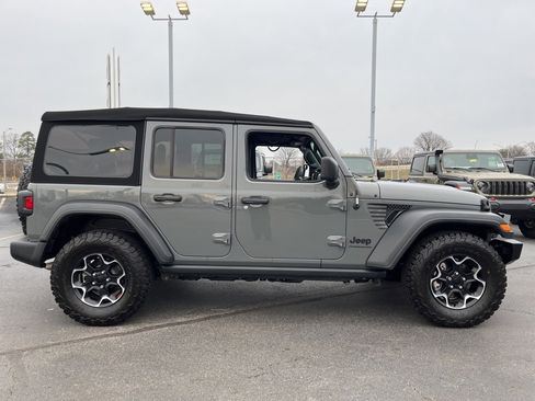 Used 2023 Jeep Wrangler Sport S image 46
