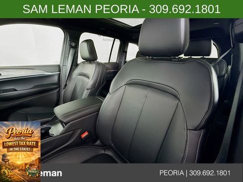 New 2025 Jeep Grand Cherokee Limited image 21