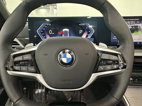 Used 2025 BMW 430i Convertible w/ Premium Package RWD image 27