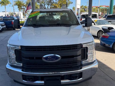 Used 2017 Ford F250 XL w/ XL Value Package RWD image 2