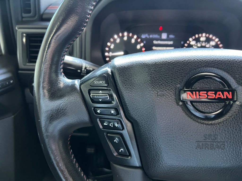 Used 2021 Nissan Titan PRO-4X w/ Pro-4x Convenience Package AWD/4WD image 21