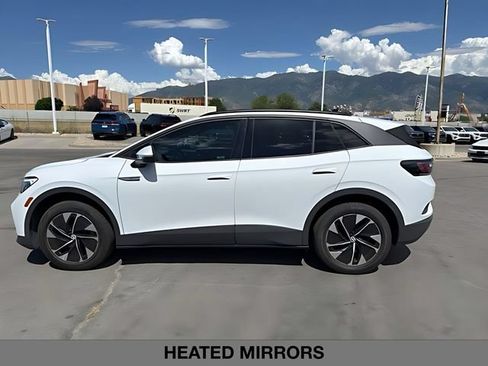 Used 2022 Volkswagen ID.4 Pro AWD/4WD image 6