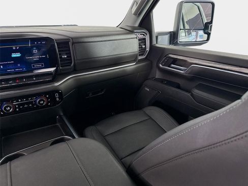 Used 2024 Chevrolet Silverado 2500 LTZ w/ LTZ Premium Package AWD/4WD image 24