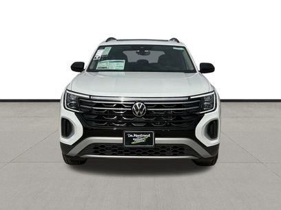 New 2026 Volkswagen Atlas Peak Edition