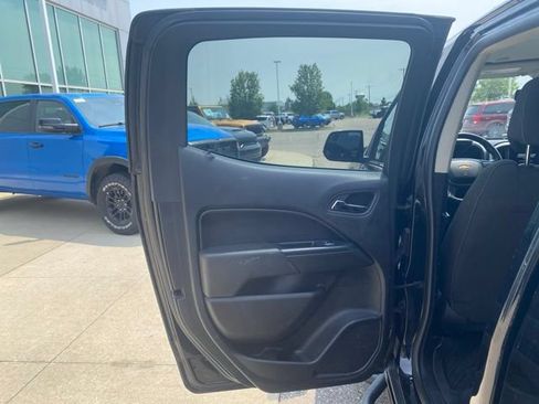 Used 2020 Chevrolet Colorado LT w/ LT Convenience Package AWD/4WD image 20