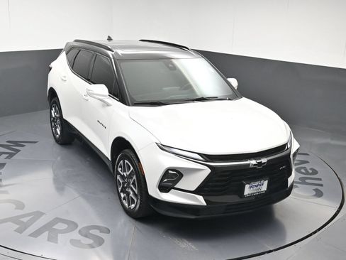 Used 2024 Chevrolet Blazer RS w/ Driver Confidence II Package FWD image 31