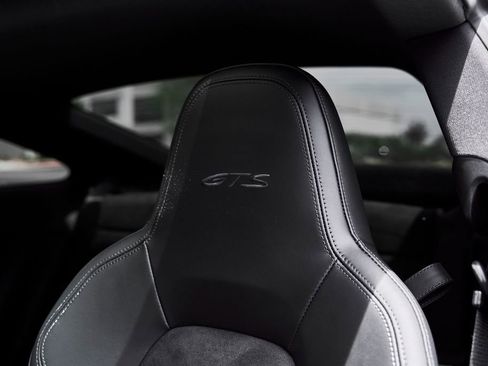 Used 2024 Porsche 911 Carrera 4 GTS AWD/4WD image 41