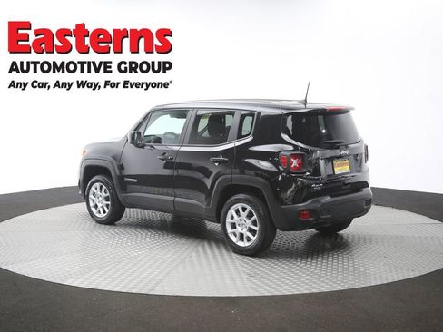 Used 2023 Jeep Renegade Latitude AWD/4WD image 63